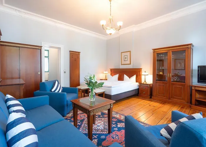 Seetelhotel Waldesruh 塞巴特黑灵斯多夫